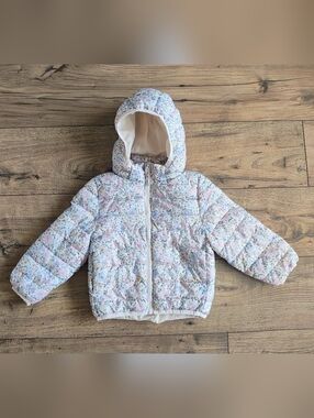 H&M Pastel Floral Quilted Hooded Jacket in Cream & Pink